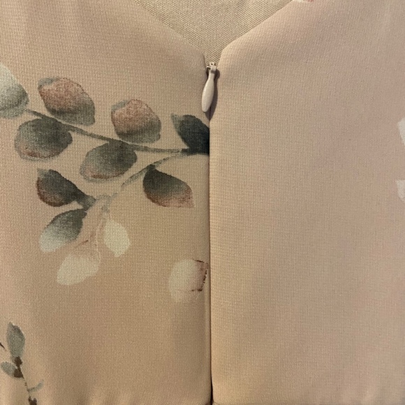 Chiffon Floral Print Dress with Spaghetti Straps - Size 4 - Picture 9 of 10